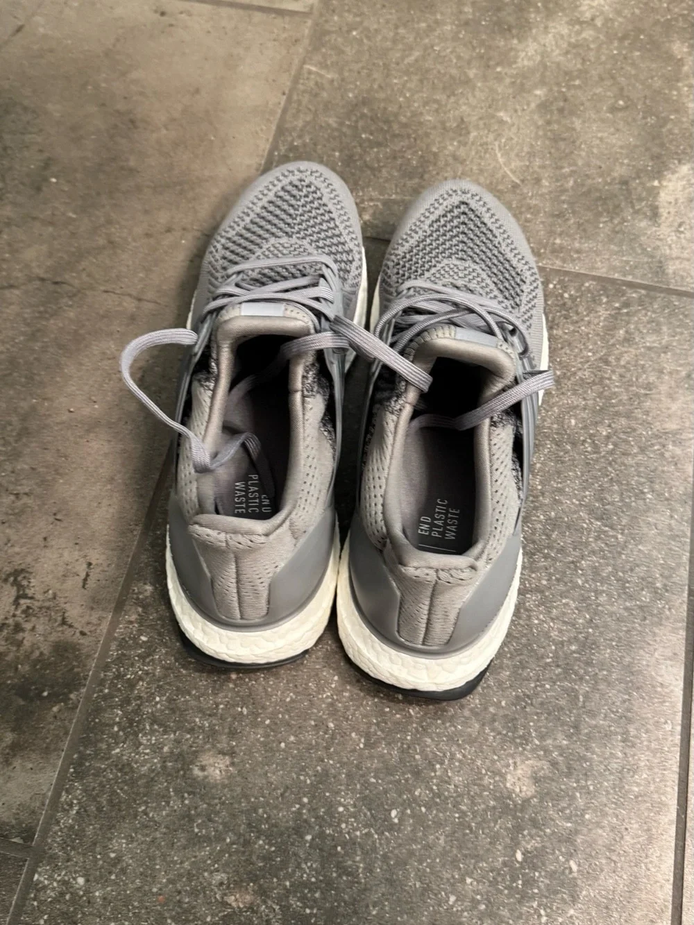 adidas Men's Light Gray Knit Running Sneakers ultraboost
